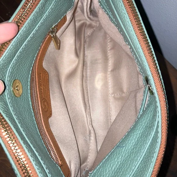 Valentina Genuine Leather Crossbody Bag - Picture 8 of 10